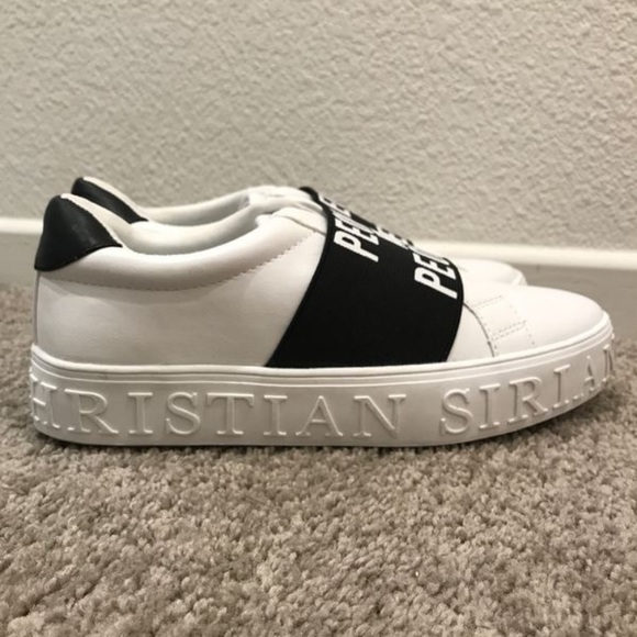 Christian Siriano Shoes - Christian Siriano low top sneaker. Size 6 Christian Siriano Shoes - Christian Siriano low top sneaker. Size 6